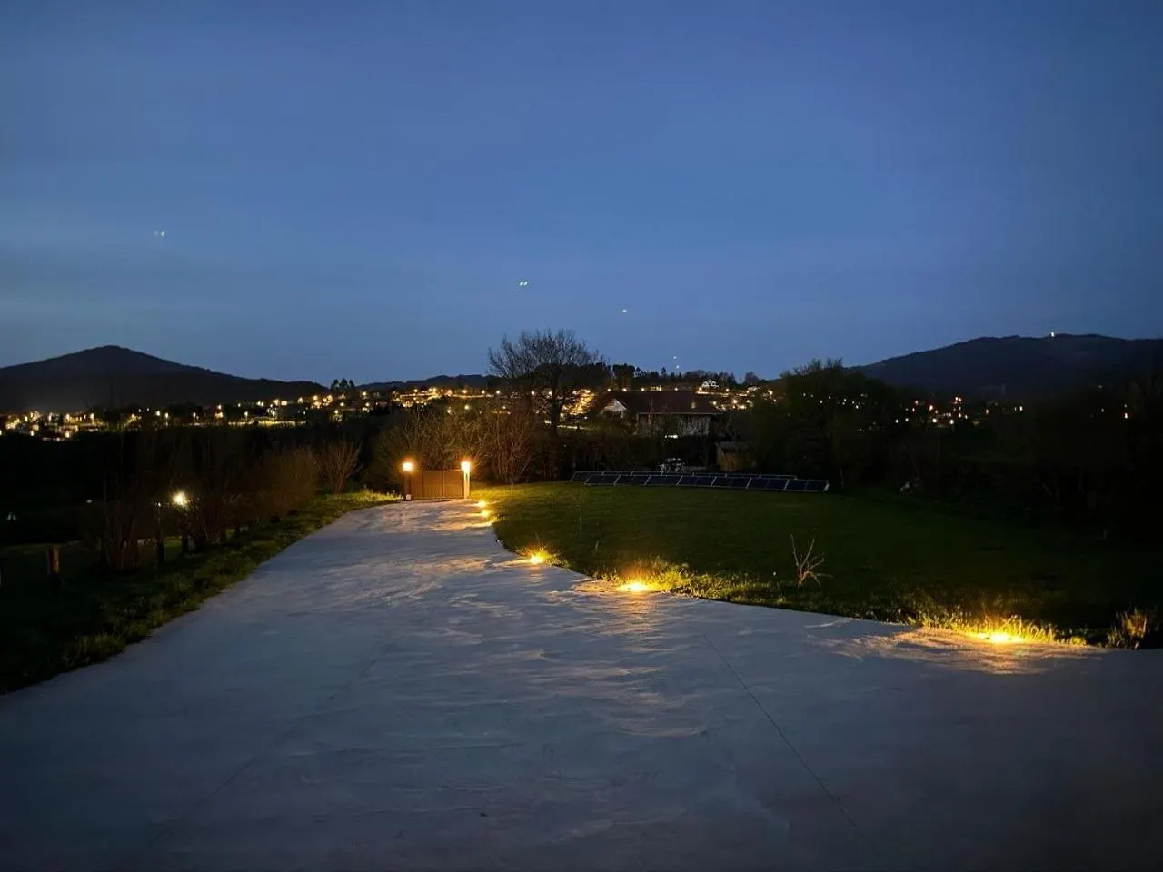 Artizar Gunea yurta con jardín Mungia