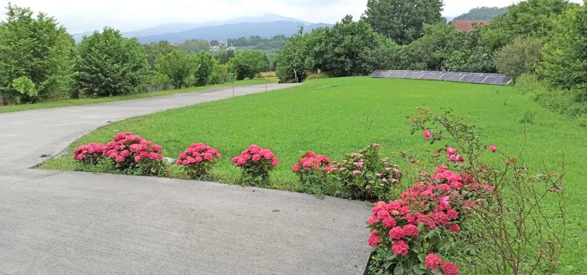 蒙希亚Mini Casa Con Jardin别墅 0*, 蒙希亚 西班牙
