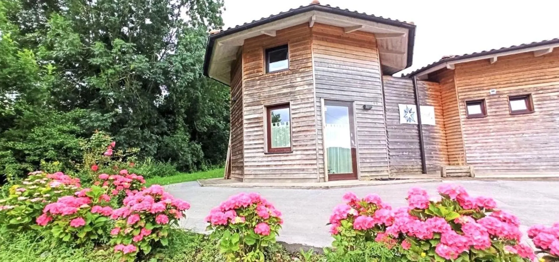Holiday home Mini Casa Con Jardin Villa Mungia